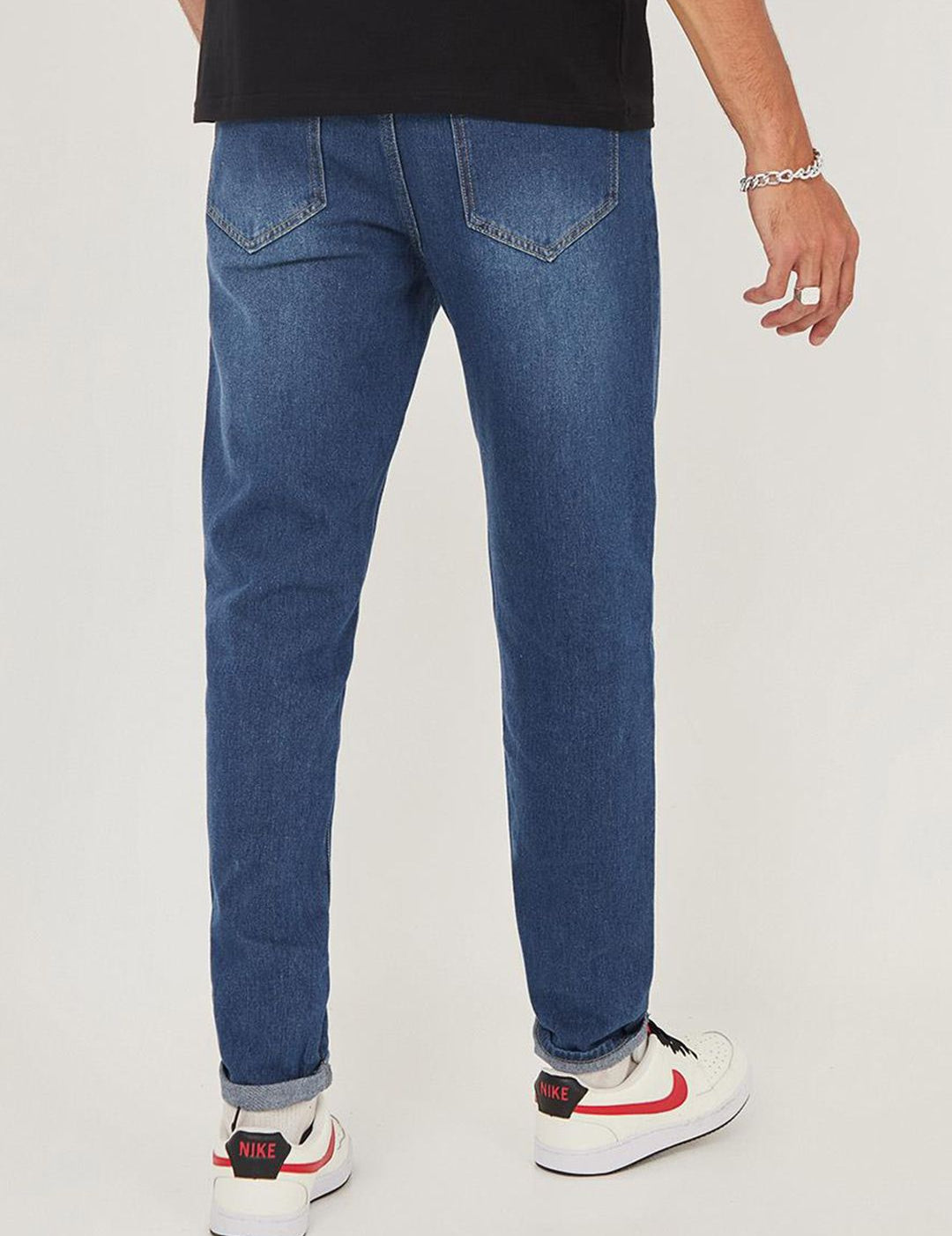 Kotty Men Jean Slim Fit Low-Rise Clean Look Light Fade Stretchable Jeans