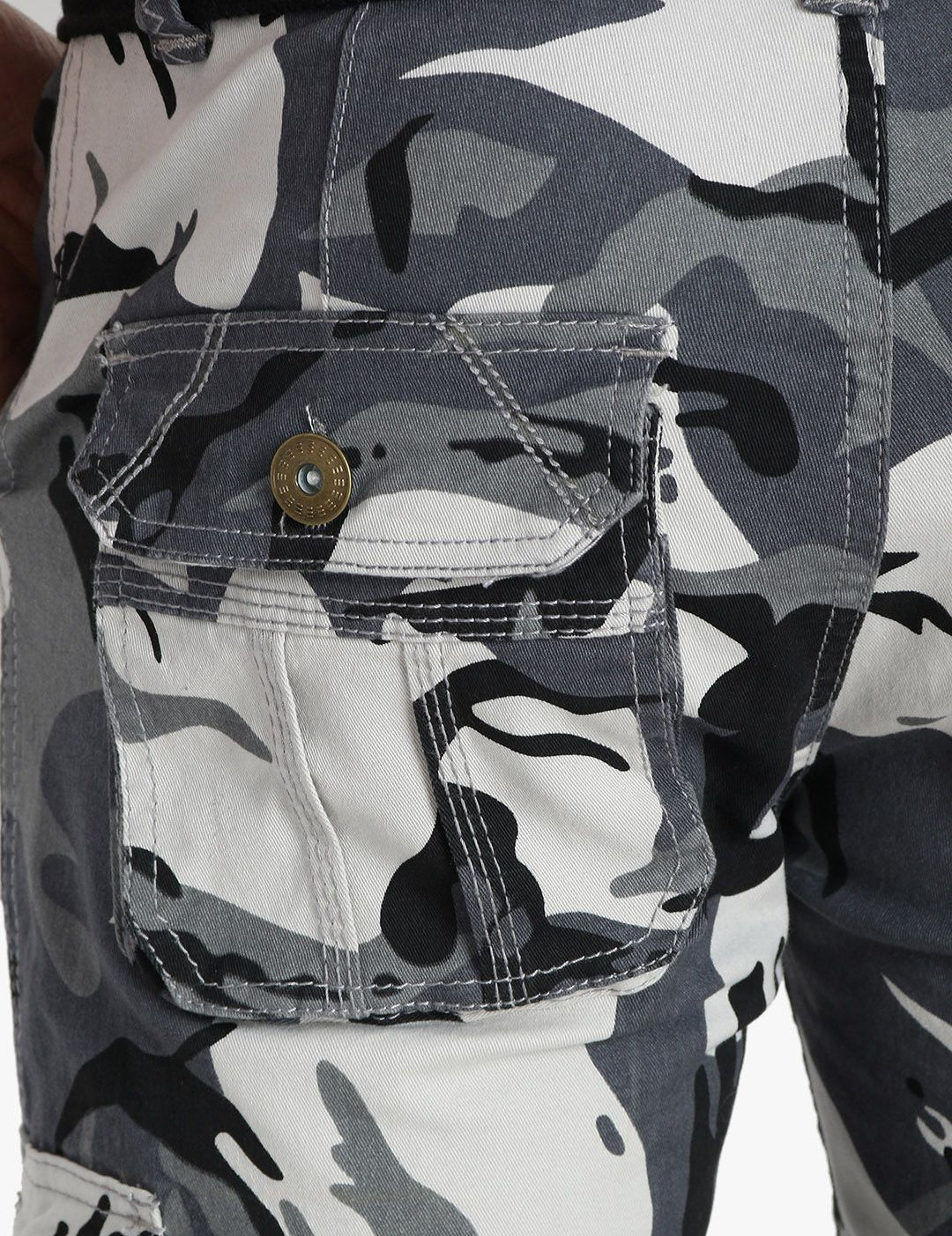 Kotty Men Off-White & Grey Regular Fit Printed Cargos