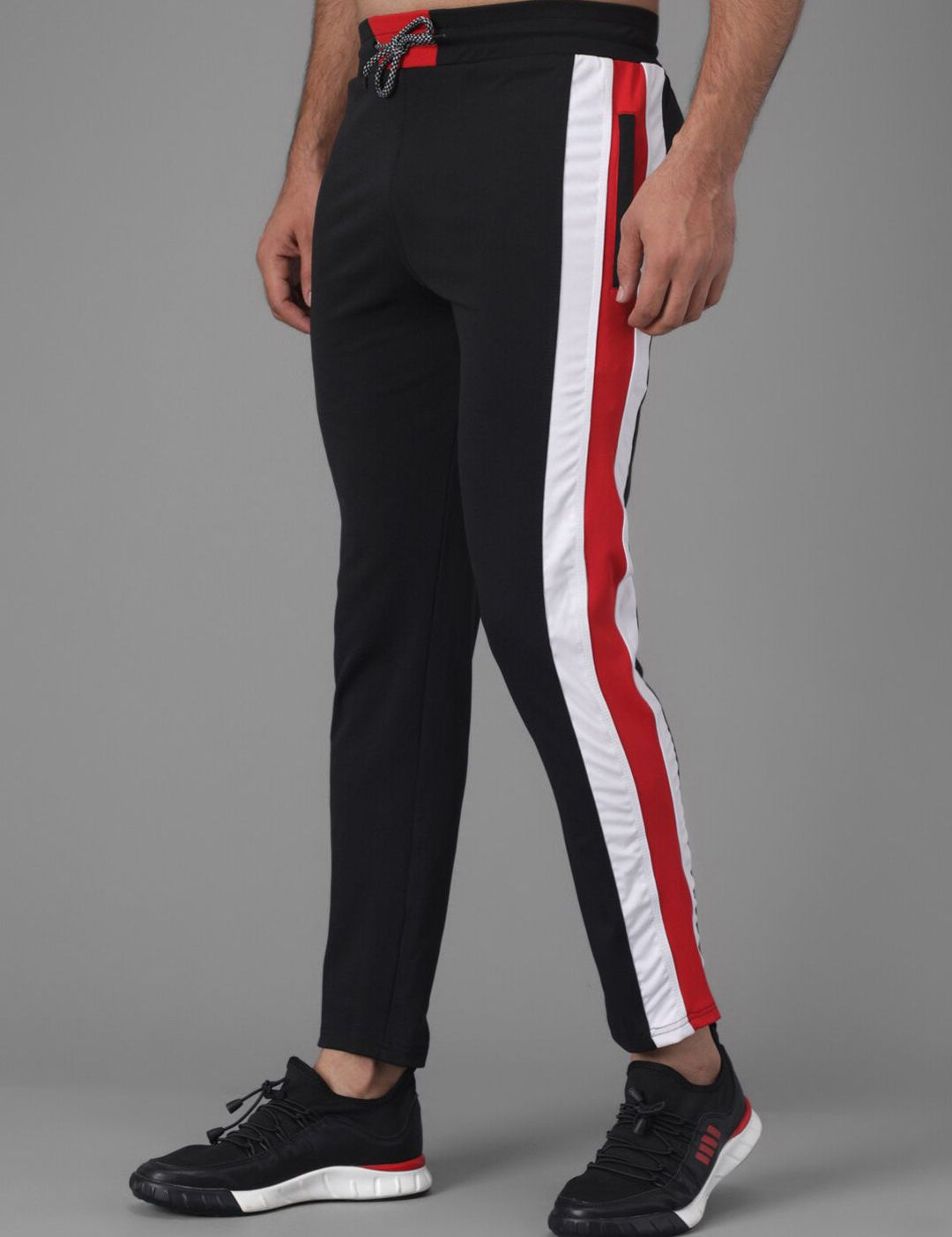 Kotty Men Black Solid Straight Fit Track Pants