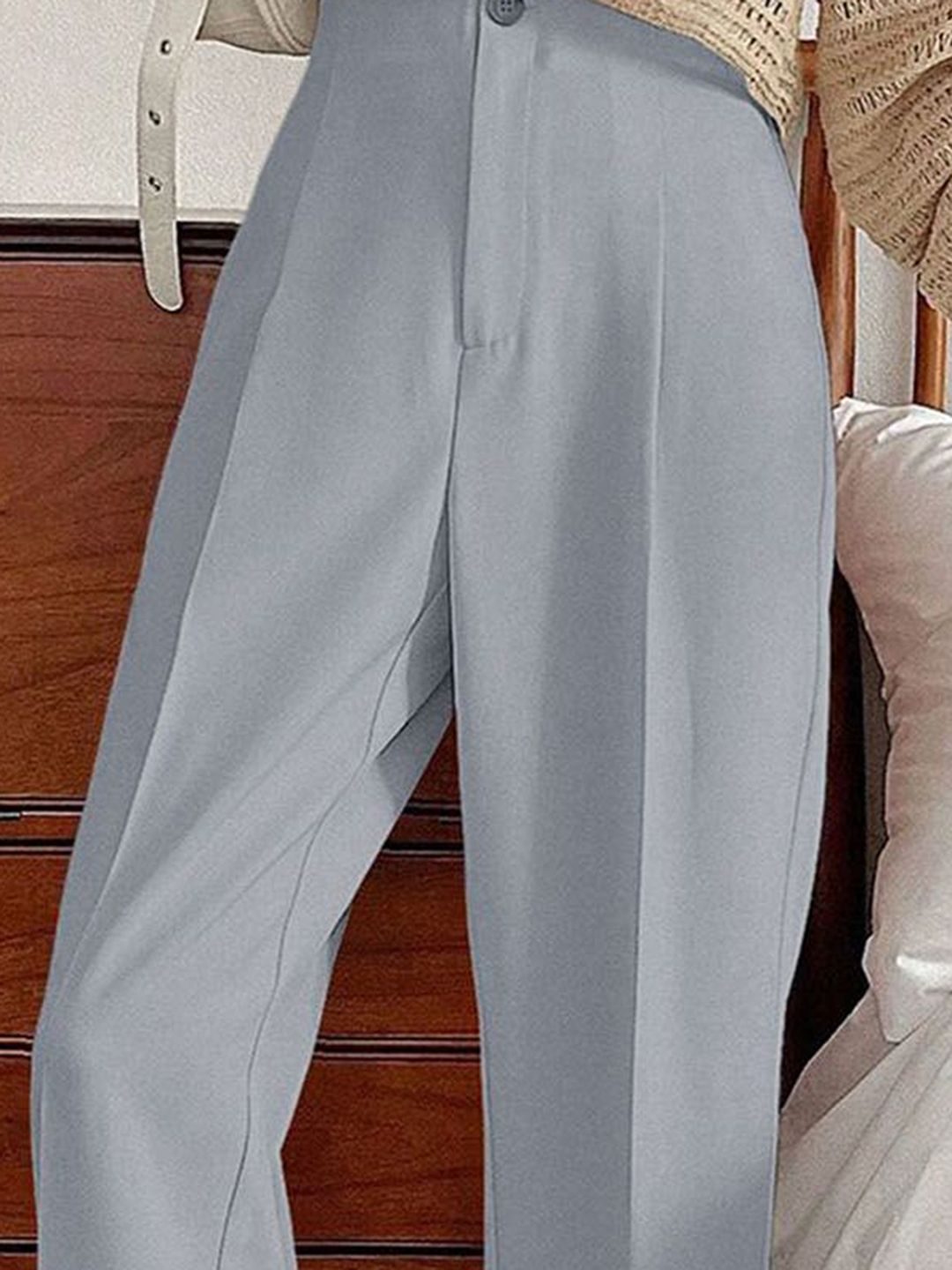 Kotty Women Relaxed Straight Leg Straight Fit High-Rise Cotton Pleated Formal Trousers