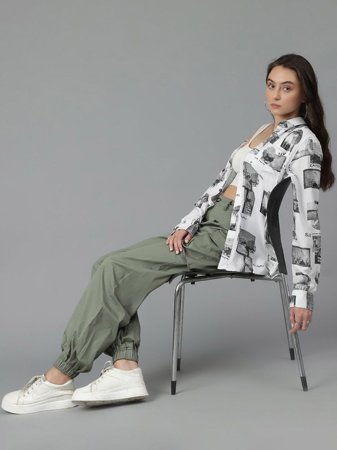 Kotty Women High-Rise Easy Wash Cotton Cargos Trousers