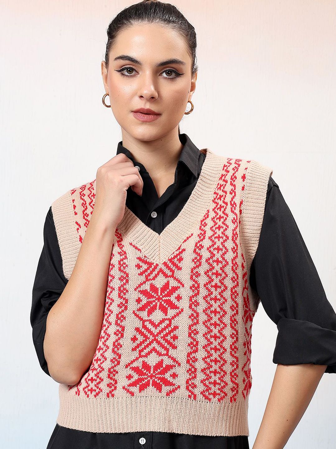 Kotty Women Printed Crop Sweater Vest