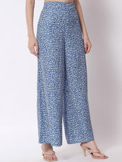 Kotty Women Blue and White Floral Printed Relaxed Flared High-Rise Trousers