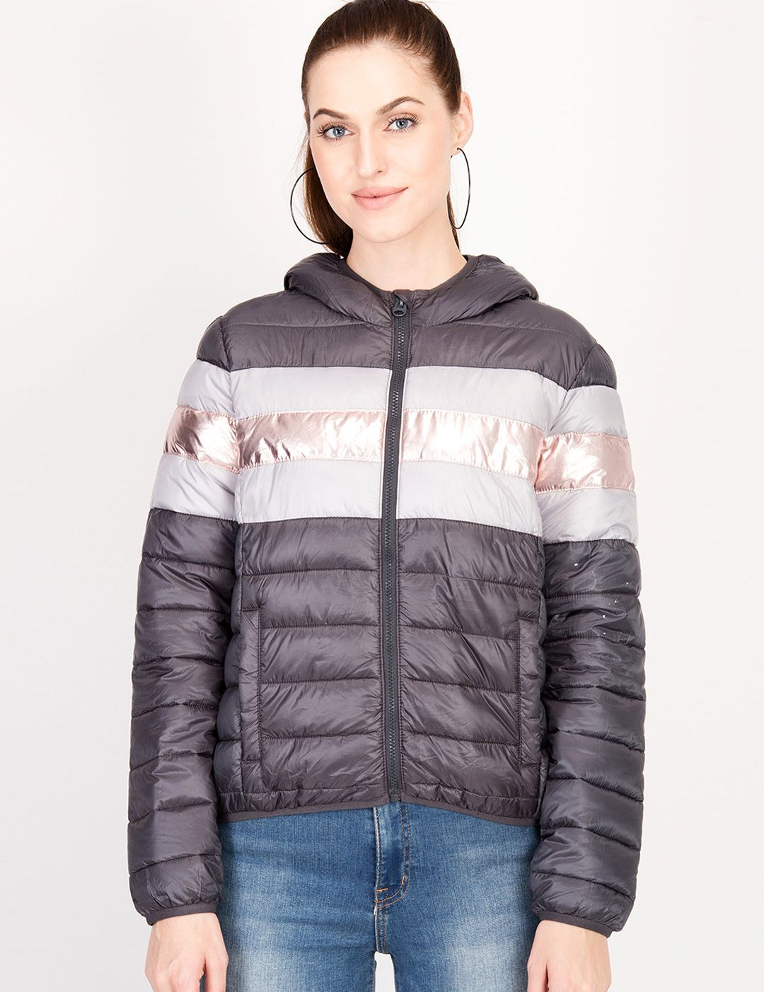 Kotty Women Grey & White Colourblocked Insulator Hooded Puffer Jacket