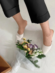 Kotty Women Relaxed Straight Leg Fit High-Rise Easy Wash Pleated Parallel Trousers