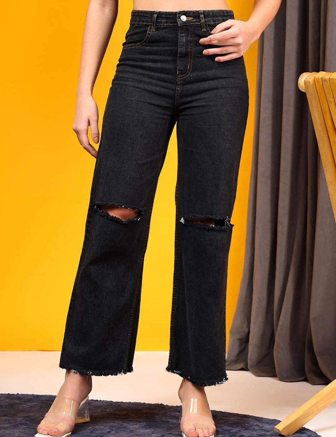 Kotty Women Jean High-Rise Mildly Distressed Jeans