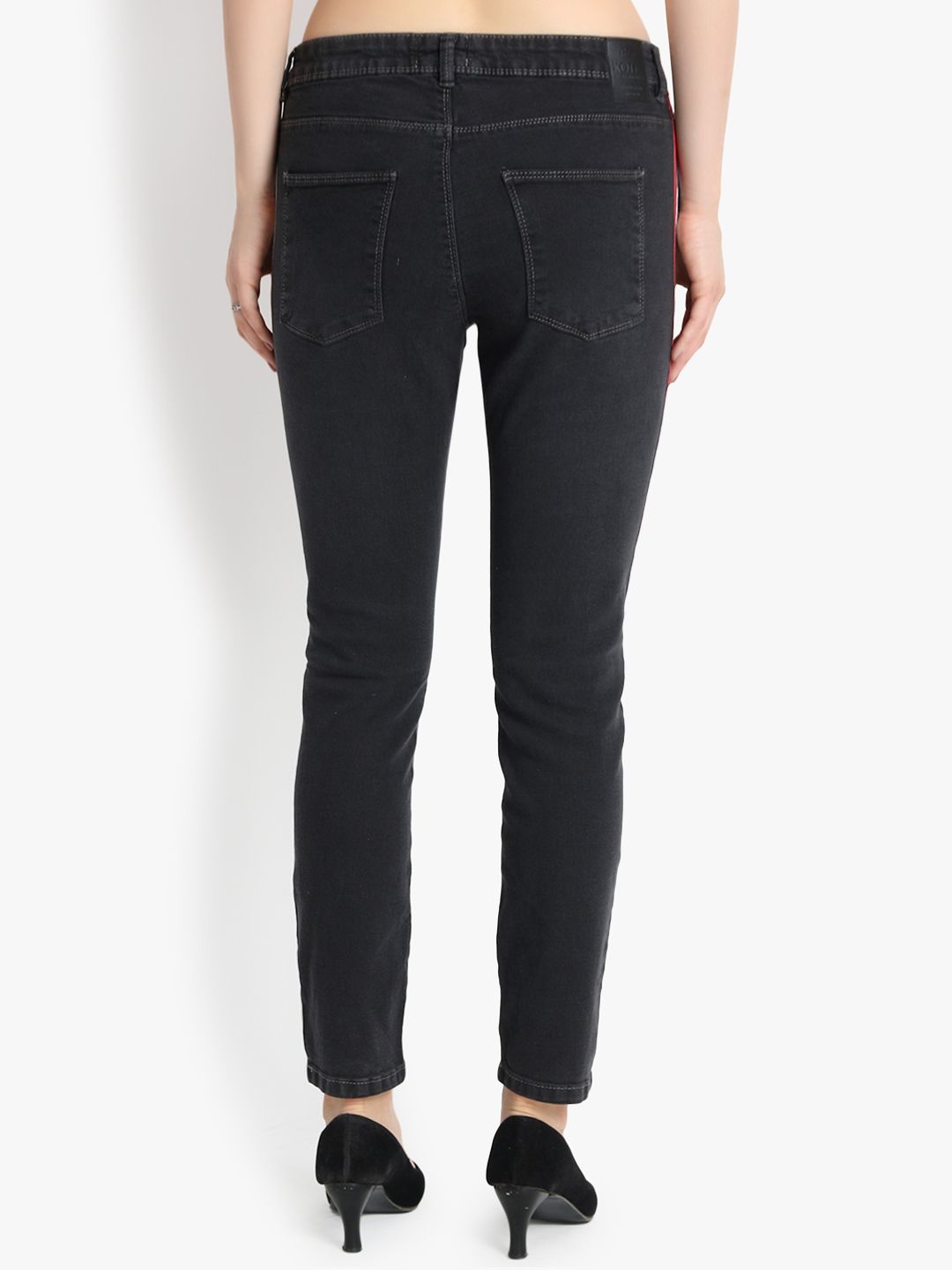 Kotty Women Black Skinny Fit High-Rise Clean Look Jeans