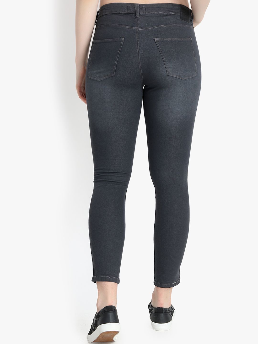 Kotty Women Black Skinny Fit High-Rise Clean Look Cropped Jeans