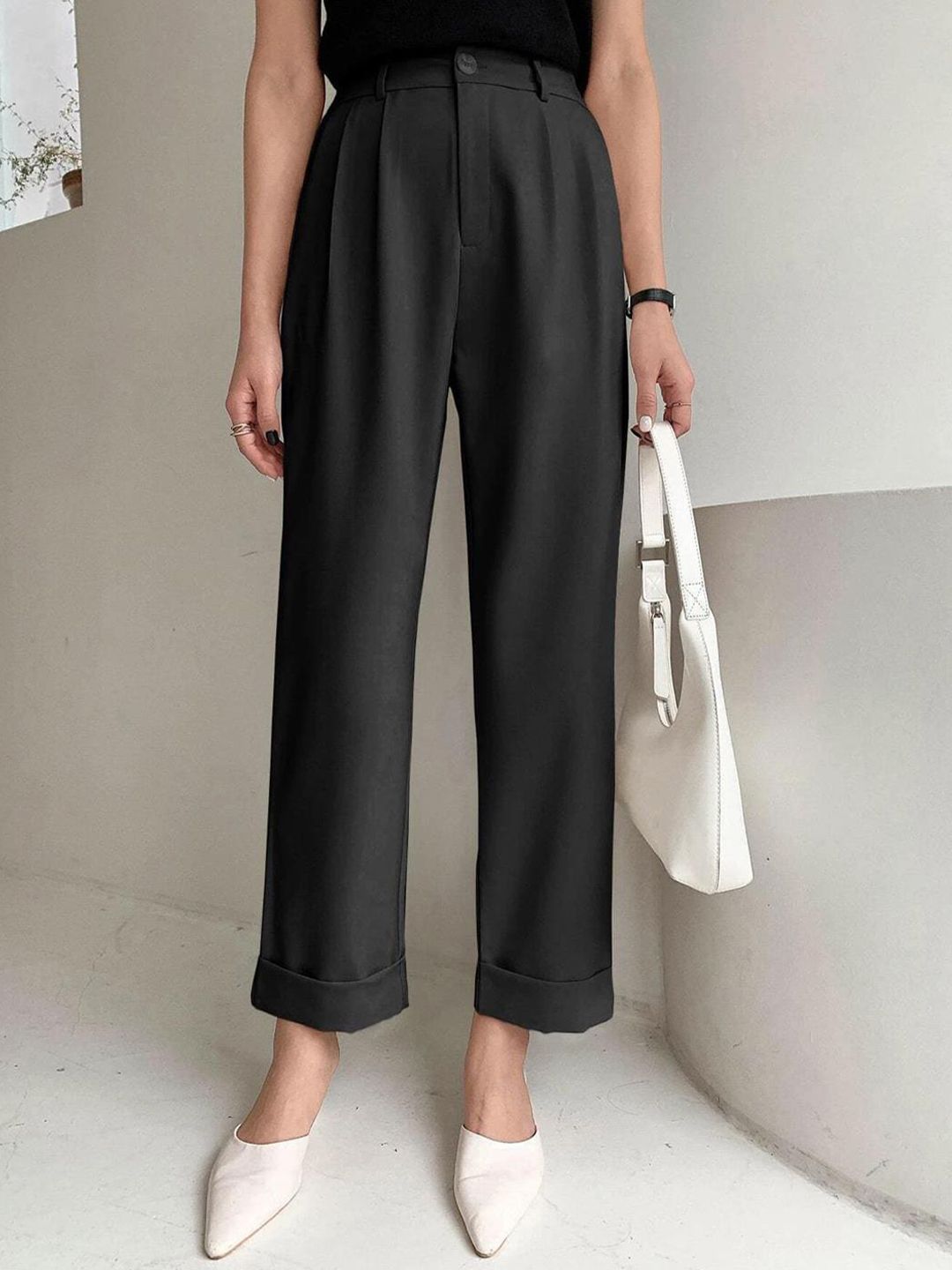 Kotty Women Relaxed Straight Leg Fit High-Rise Easy Wash Pleated Parallel Trousers