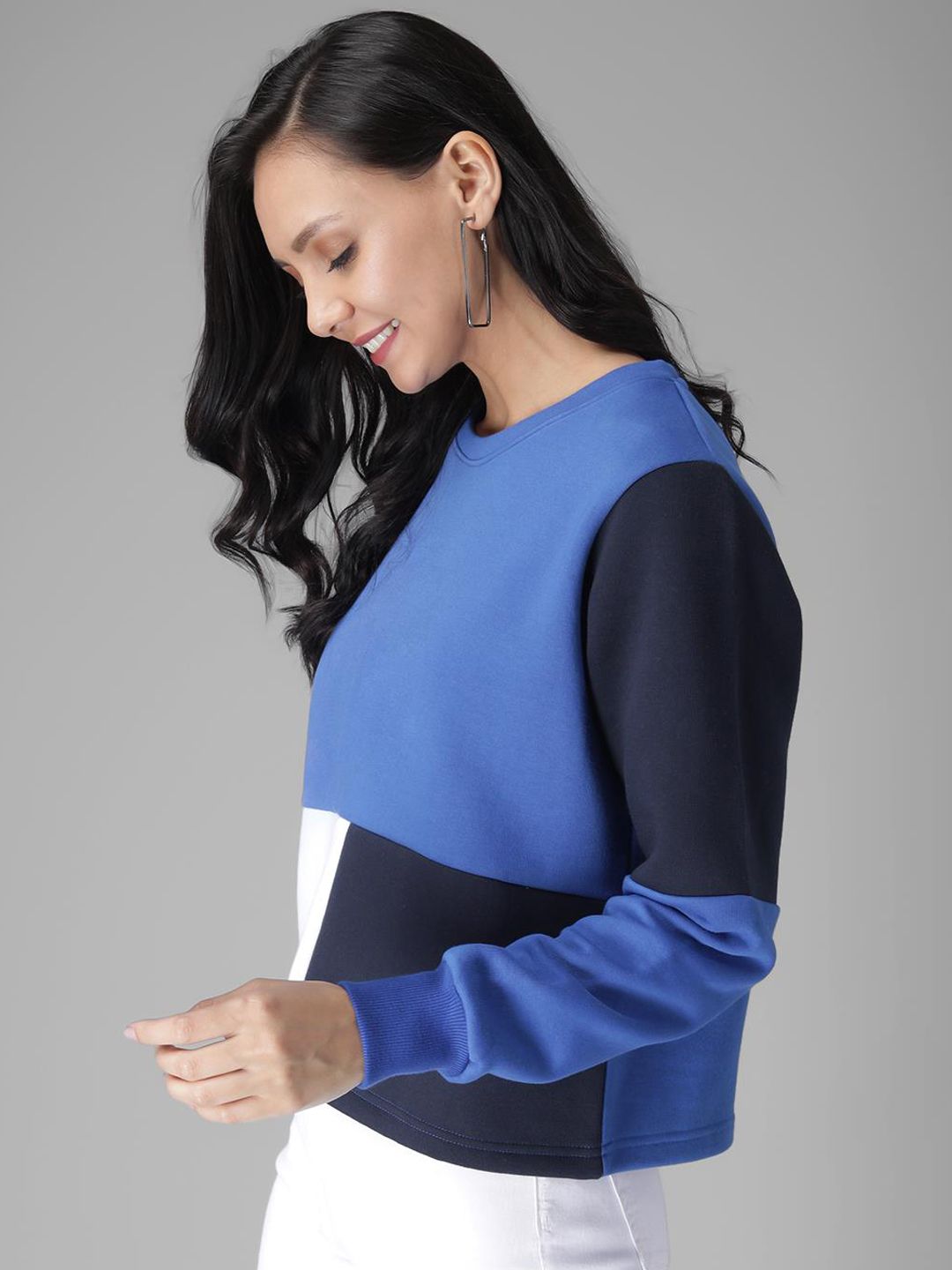 Kotty Women Blue Colourblocked Sweatshirt