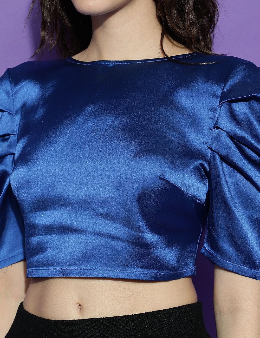 Kotty Women Solid Boat Neck Top