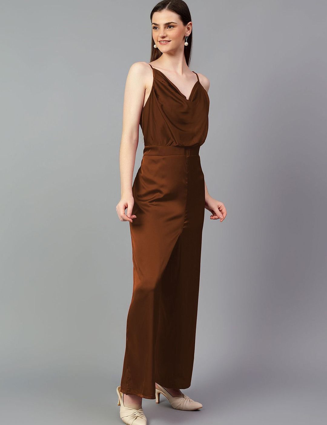 Kotty Women Solid Cowl Neck Basic Jumpsuit