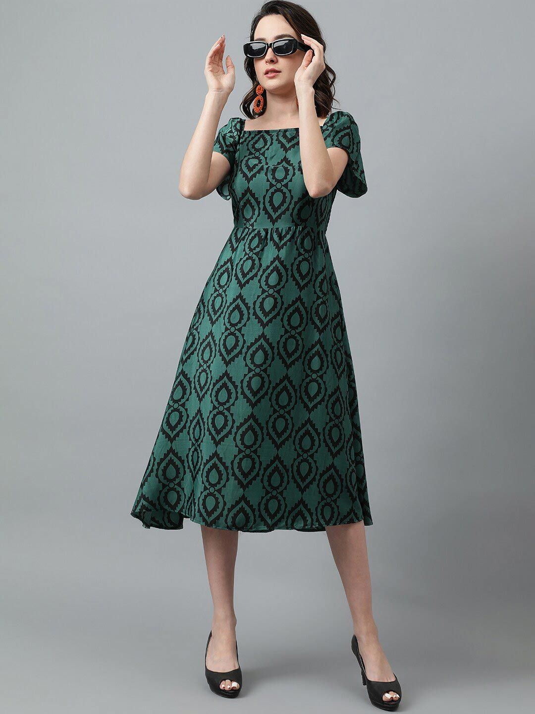 Kotty Green Ethnic Motifs Printed Square Neck Puffed Sleeves Fit & Flare Midi Dress