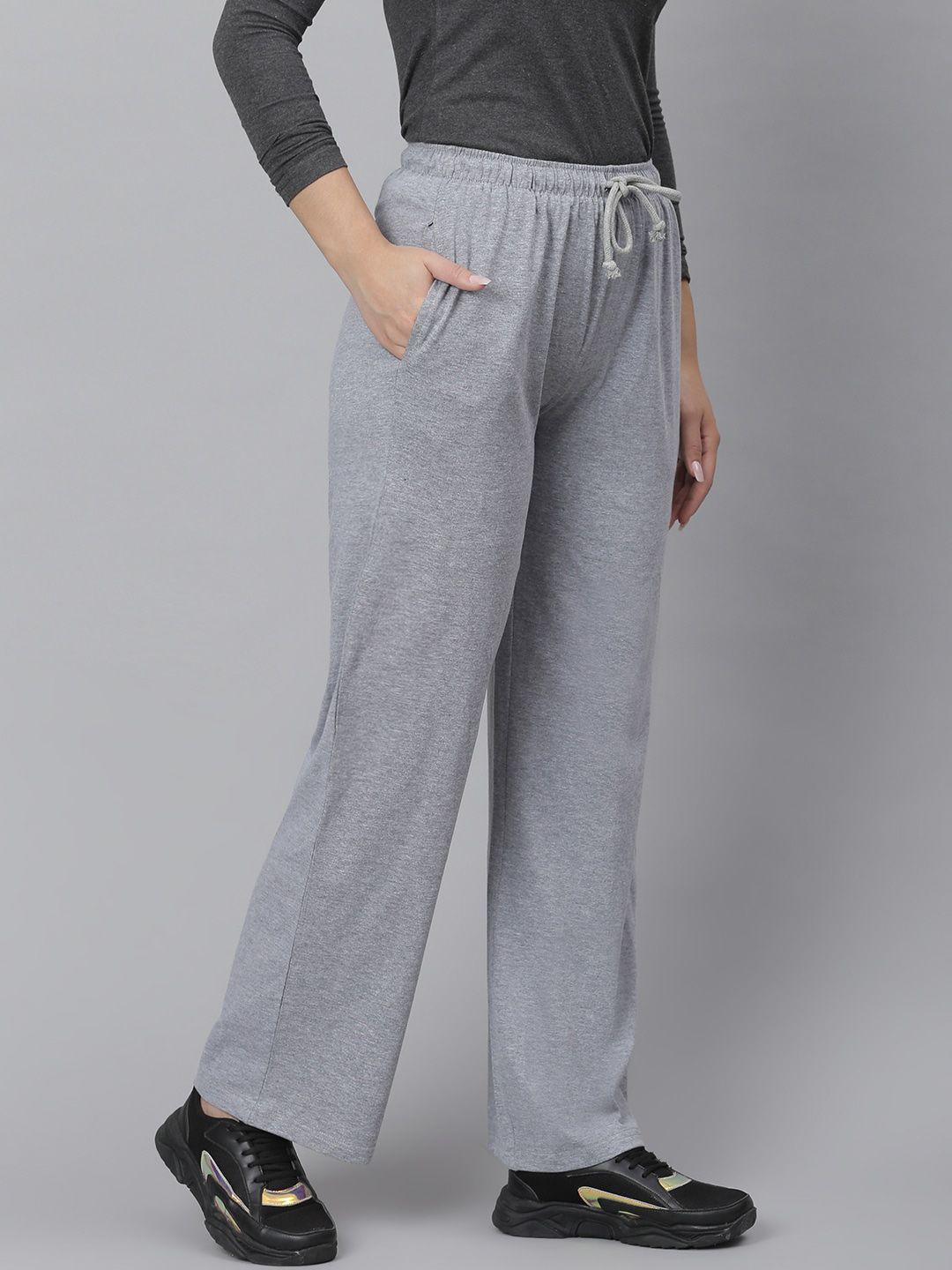 Kotty Women Grey Solid Straight-Fit Track Pants