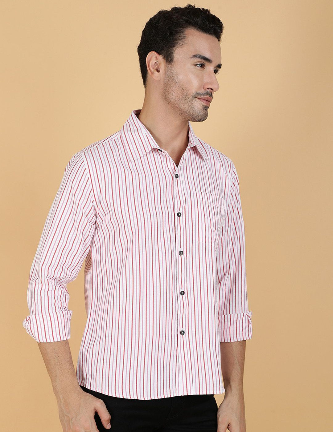 Kotty Men Relaxed Spread Collar Graphic Printed Casual Shirt