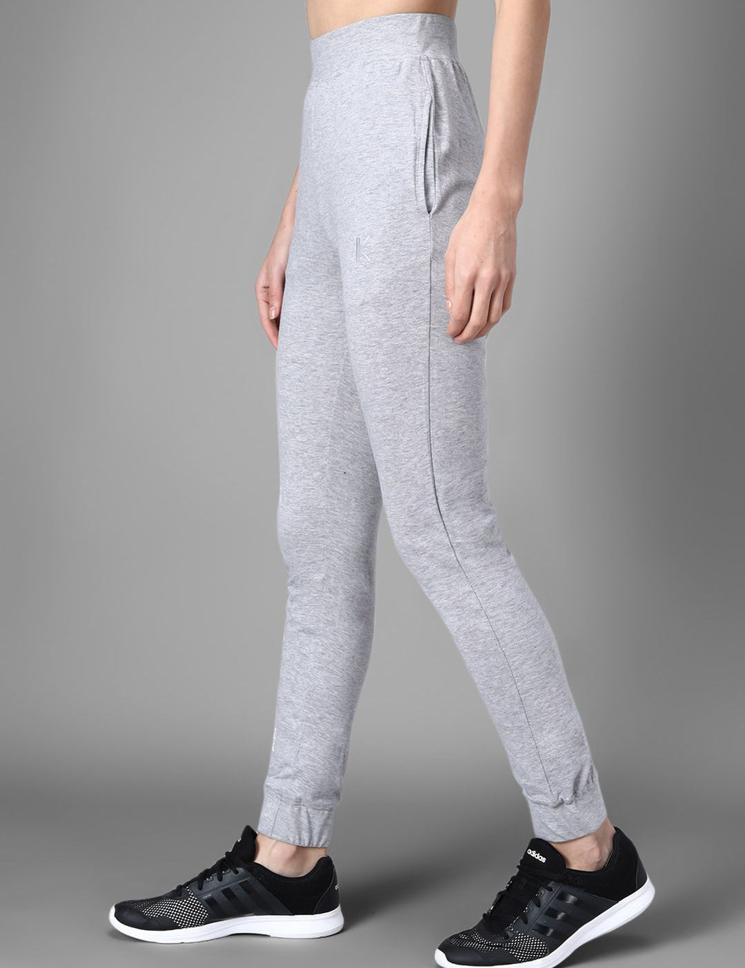 Kotty Women Grey Melange & White Printed Joggers