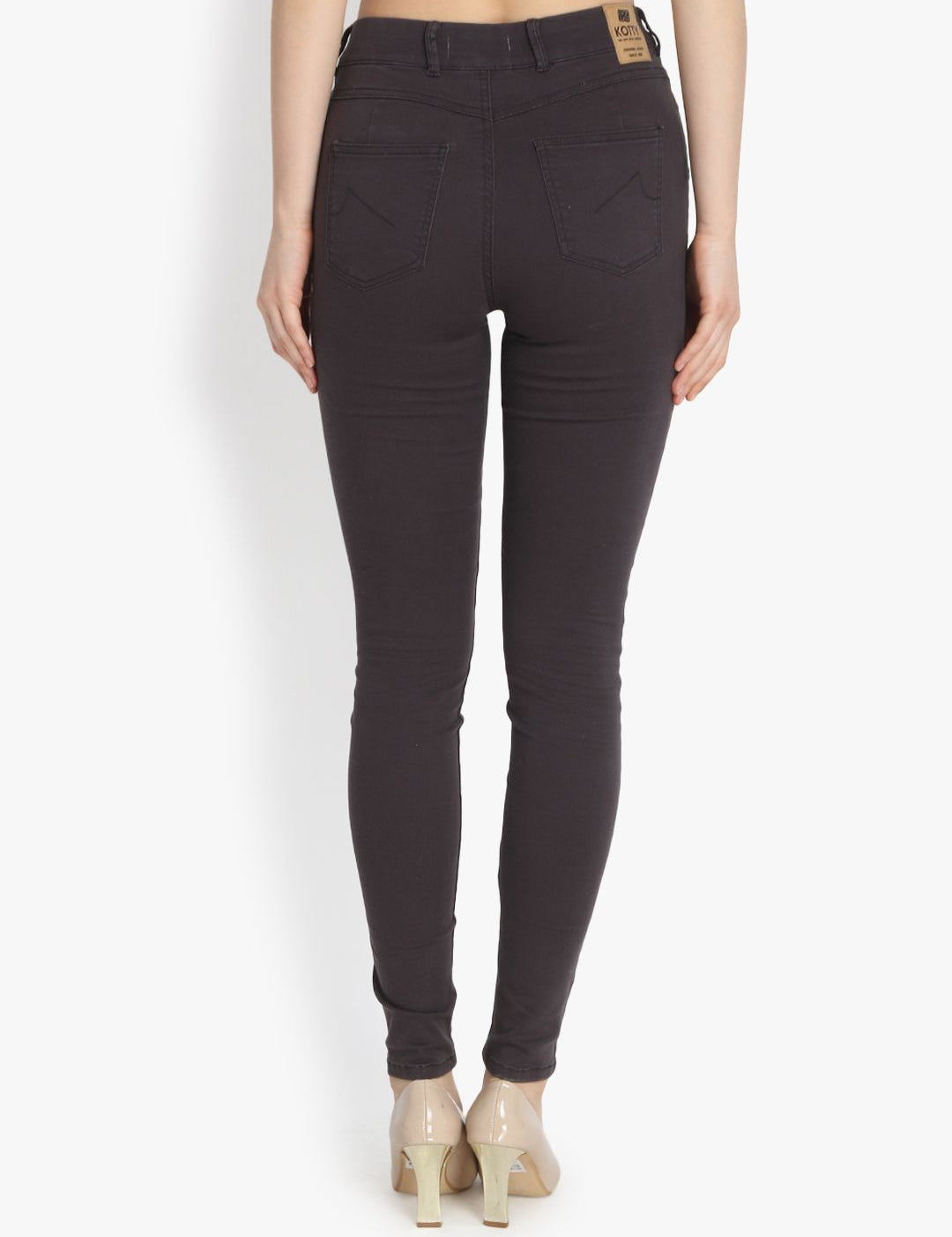 Kotty Women Black Skinny Fit High-Rise Clean Look Stretchable Jeans