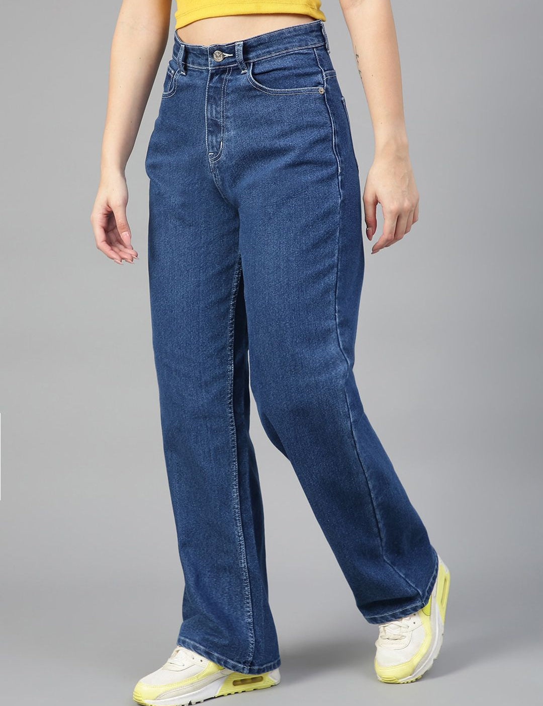 Kotty Women Jean Straight Fit High-Rise Light Fade Stretchable Jeans