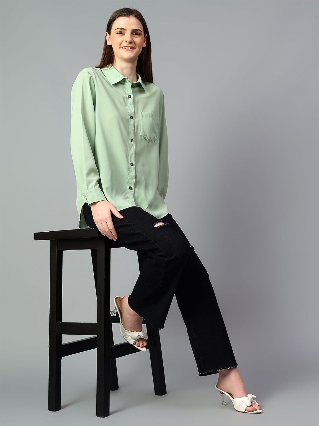 Kotty Women Comfort Spread Collar Solid Oversized Casual Shirt