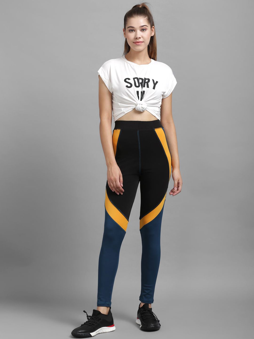 Kotty Women Blue & Black Colourblocked Tights