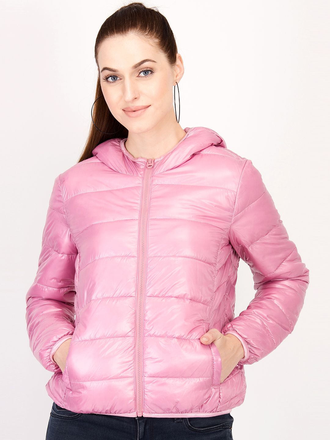 Kotty Women Pink Solid Insulator Hooded Puffer Jacket