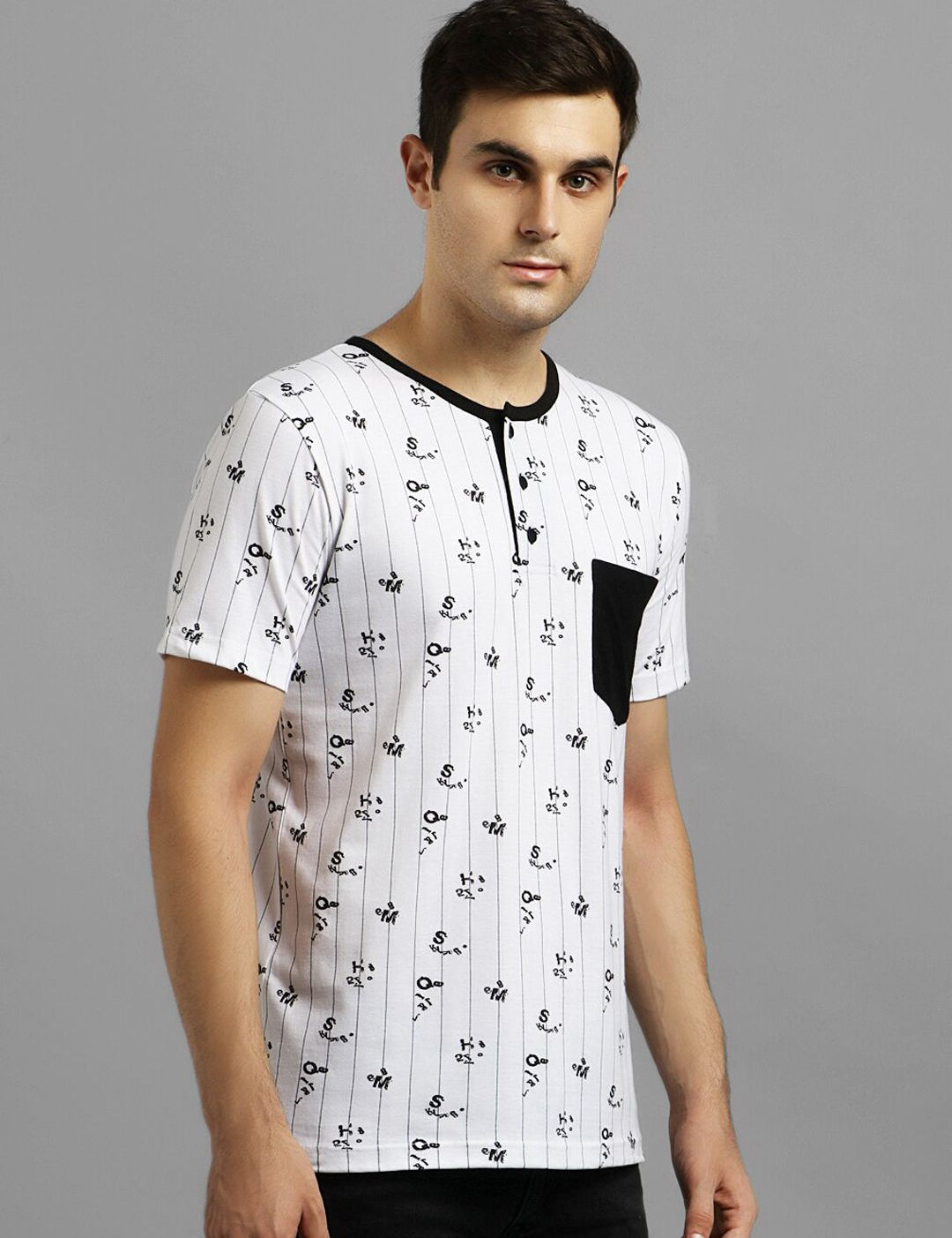 Kotty Men White Printed Round Neck T-shirt
