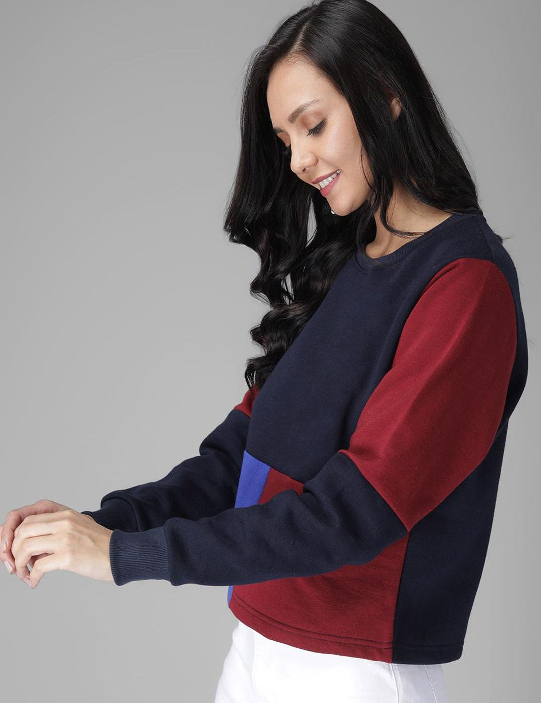 Kotty Women Maroon & Blue Colourblocked Sweatshirt