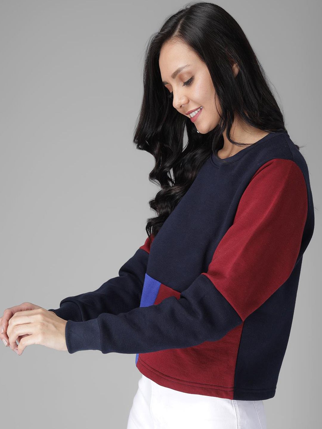 Kotty Women Maroon & Blue Colourblocked Sweatshirt