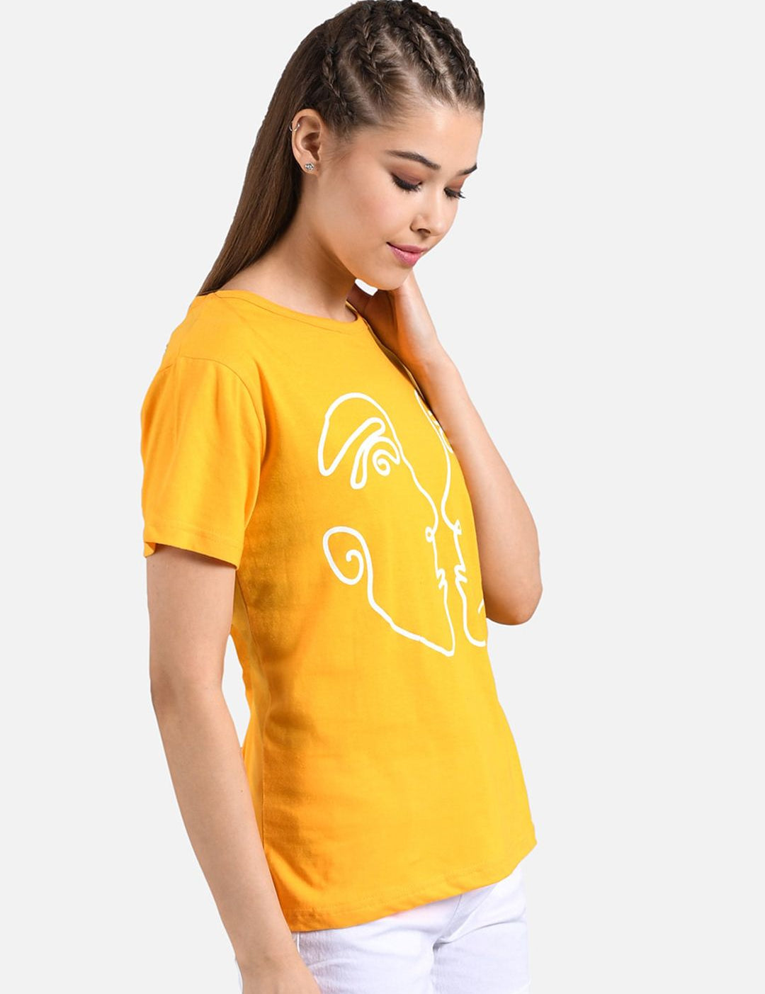 Kotty Women Yellow &White Printed Round Neck T-shirt