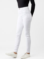 Kotty Women White Skinny Fit High-Rise Clean Look Jeans