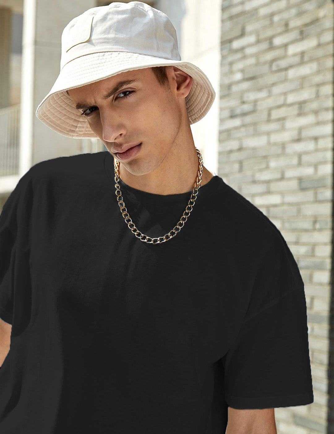 Kotty Black Drop-Shoulder Sleeves Oversized Cotton Casual T-Shirt