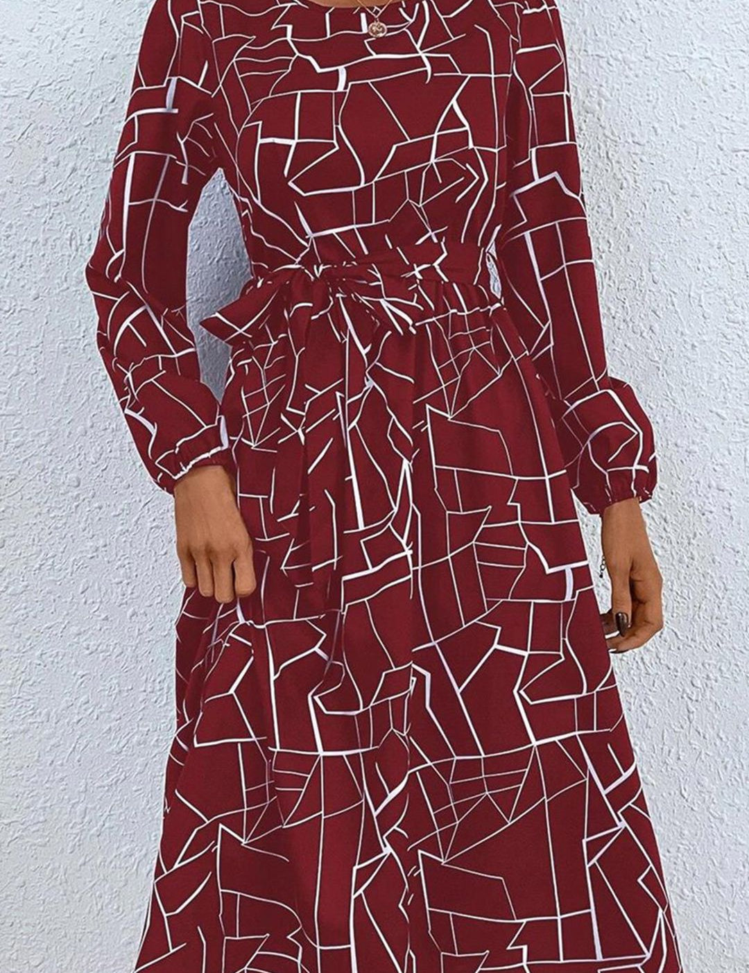 Kotty Maroon & White Abstract Printed Puff Sleeves Crepe Fit & Flare Midi Dress
