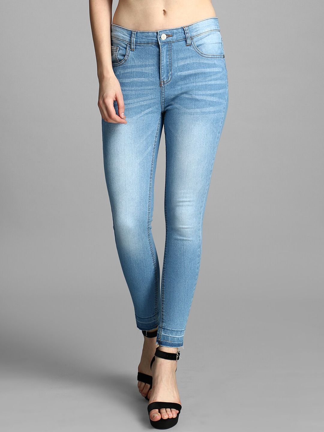 Kotty Women Blue Skinny Fit Mid-Rise Clean Look Jeans