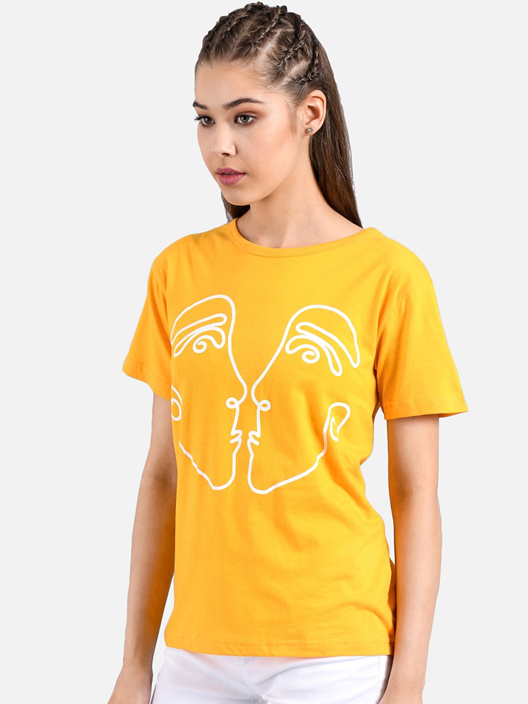Kotty Women Yellow &White Printed Round Neck T-shirt