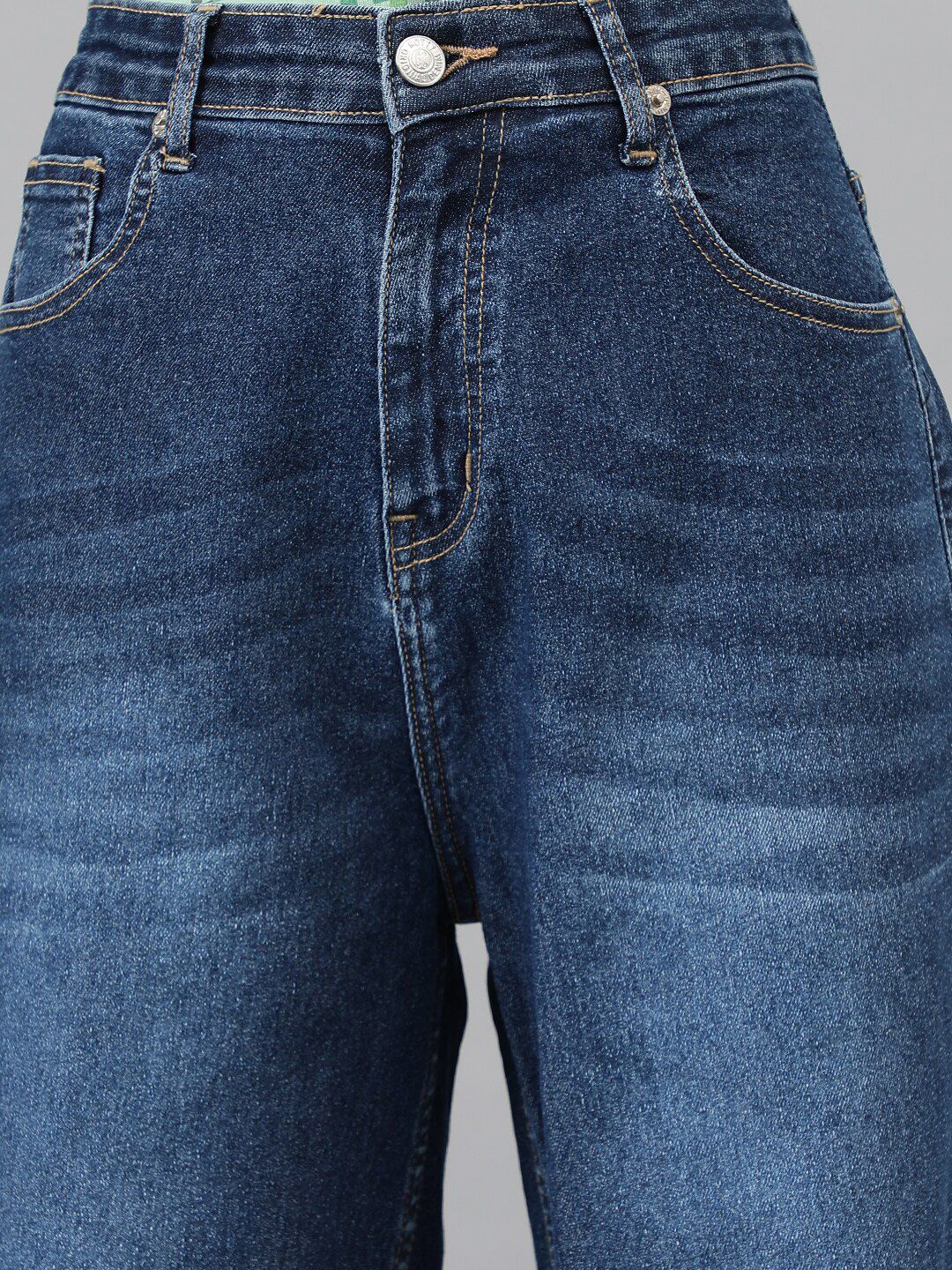 Kotty Women Jean Straight Fit High-Rise Light Fade Stretchable Jeans