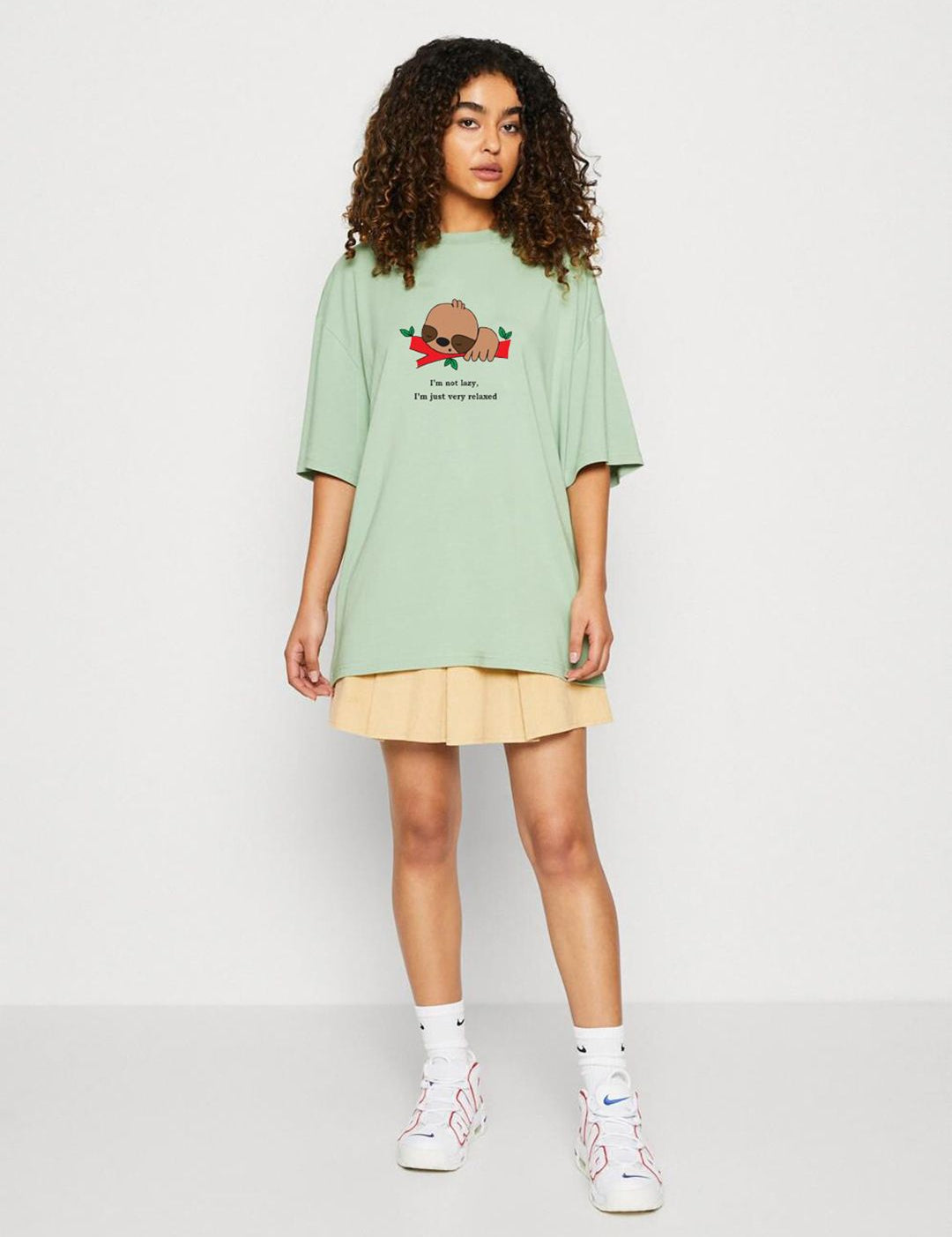 Kotty Green Printed Round Neck Drop-Shoulder Sleeves Oversized T-shirt