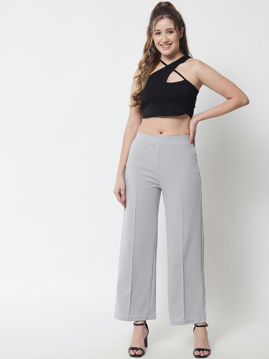 Kotty Women Grey Solid Relaxed Straight Fit Parallel Trousers