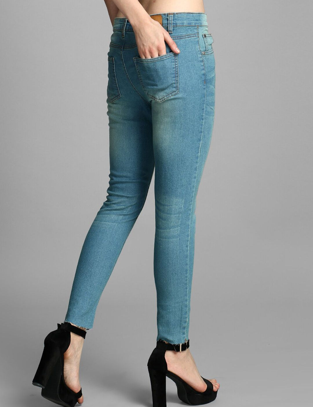 Kotty Women Blue Skinny Fit High-Rise Clean Look Jeans