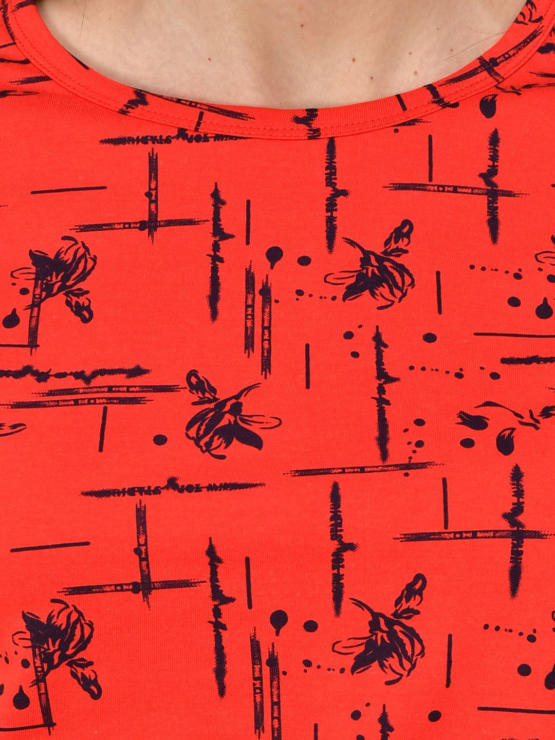 Kotty Women Red & Black Printed Night Suit