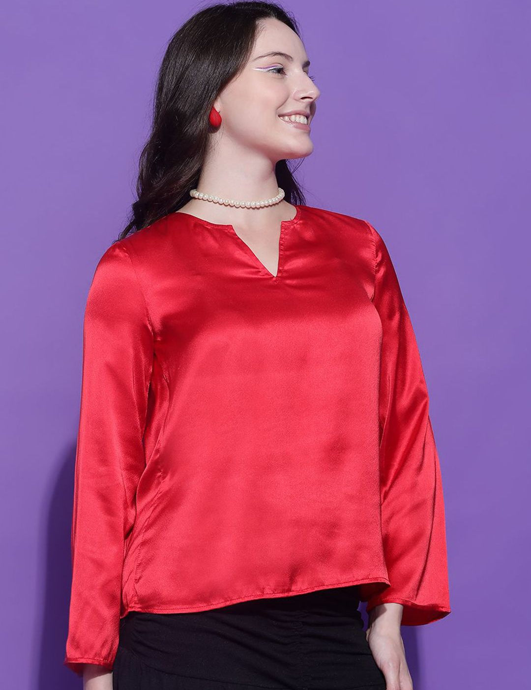 Kotty Women Solid V-Neck Top