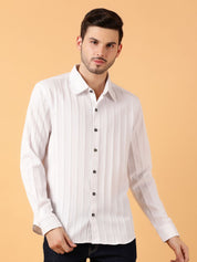 Kotty Men Relaxed Spread Collar Textured Cotton Casual Shirt