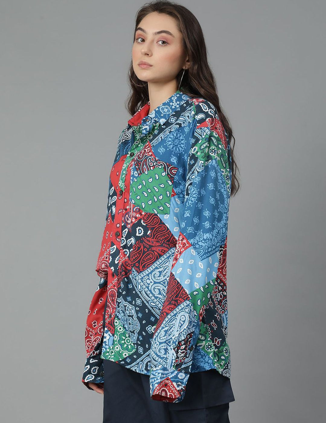 Kotty Women Spread Collar Abstract Printed Cotton Oversized Casual Shirt