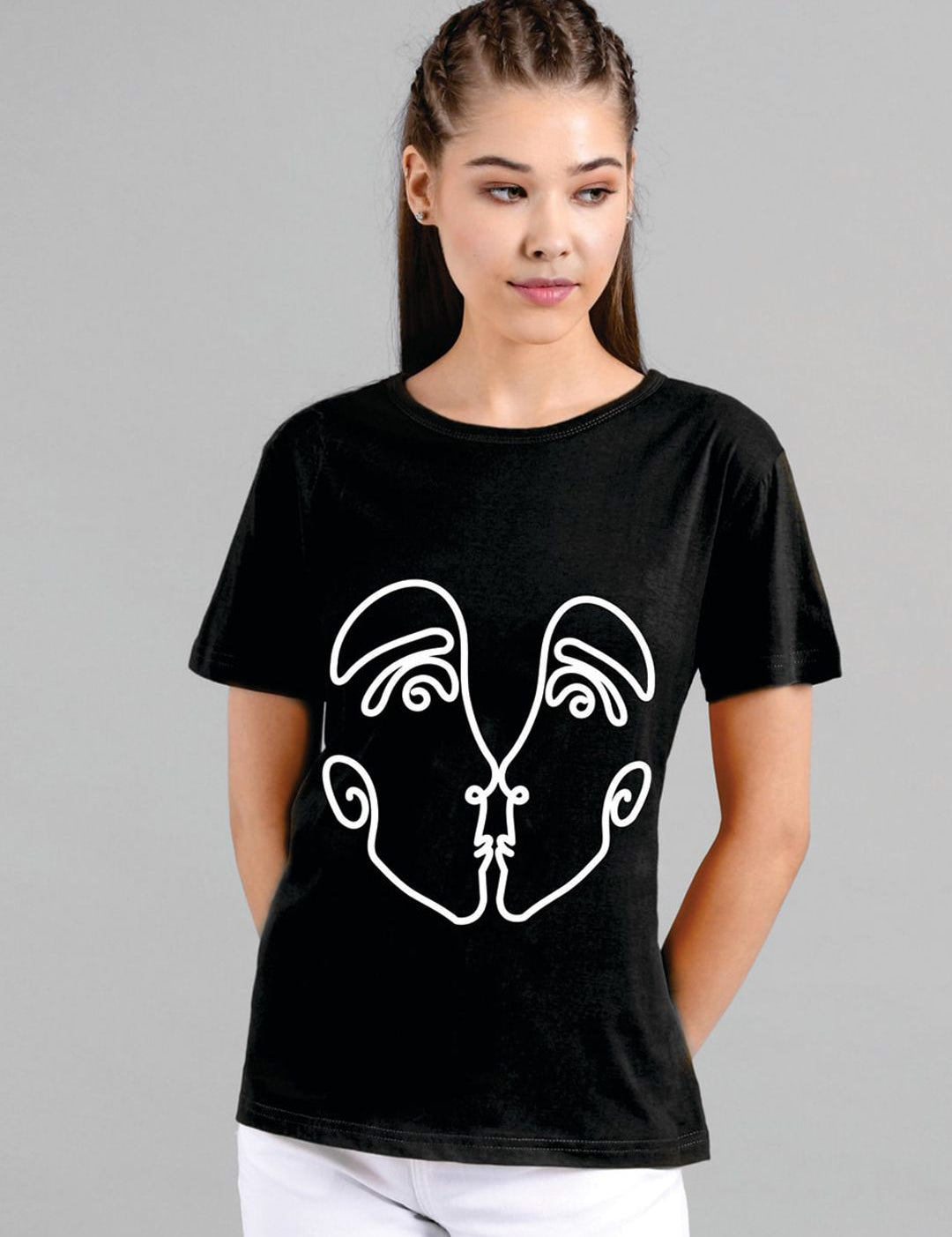 Kotty Women Black Printed Round Neck T-shirt