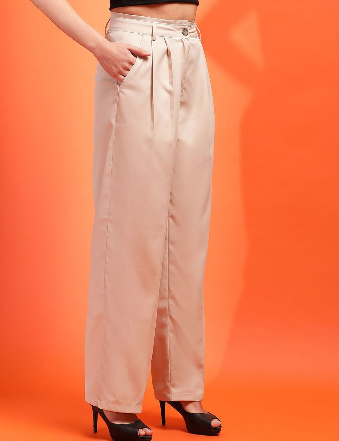 KOTTY BIZwear Women Relaxed Straight Fit High-Rise Easy Wash Pleated Parallel Trousers