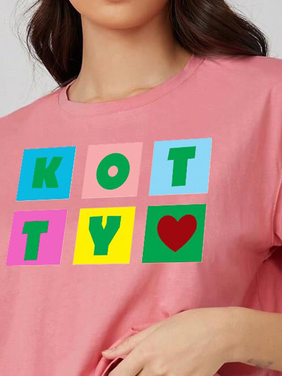 Kotty Pink Printed Round Neck Drop-Shoulder Sleeves Crop Oversized T-shirt
