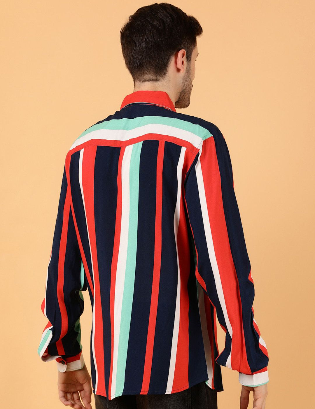 Kotty Men Relaxed Spread Collar Graphic Printed Casual Shirt