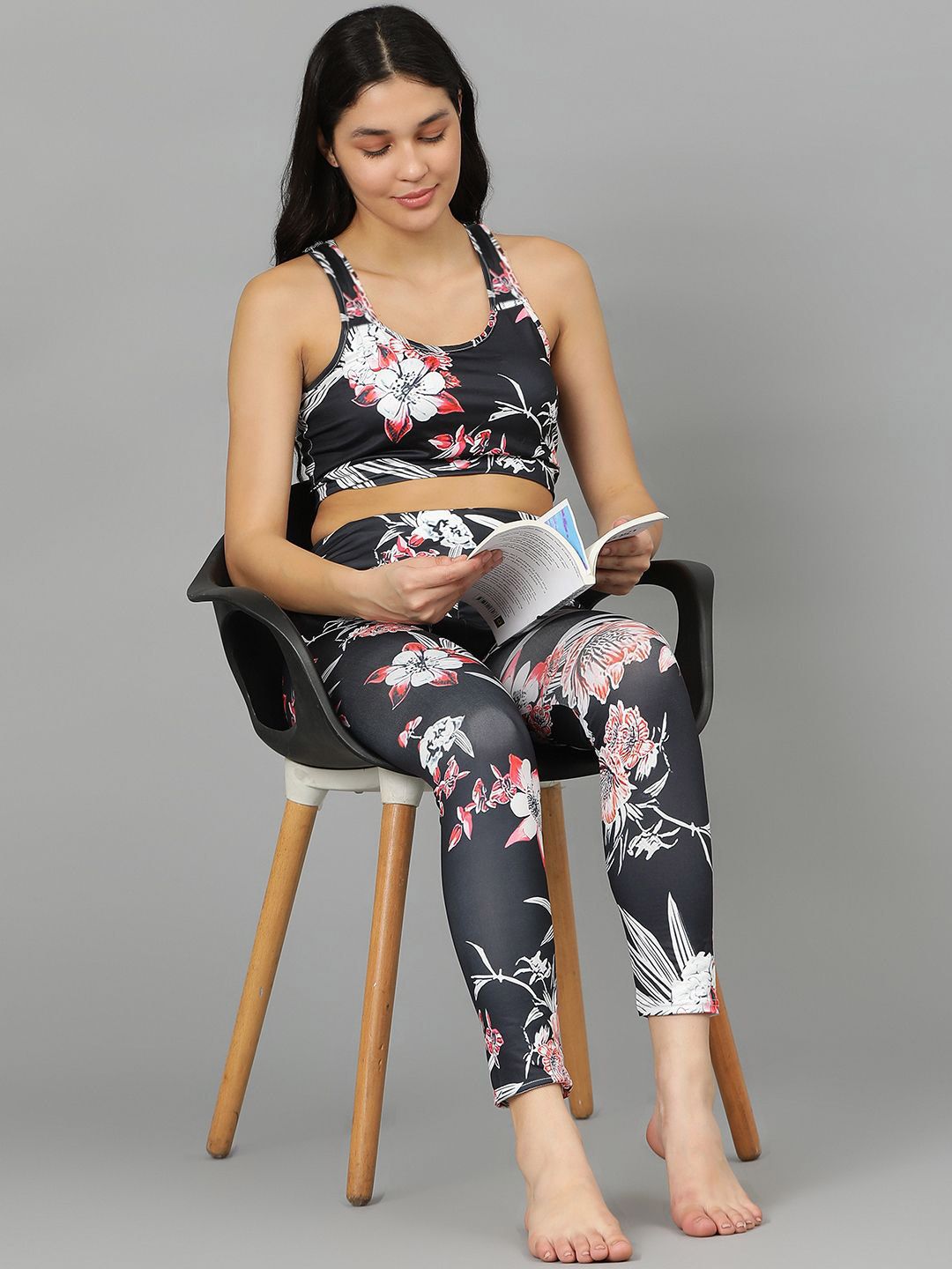 Kotty Round Neck Sleeveless Printed Night suit