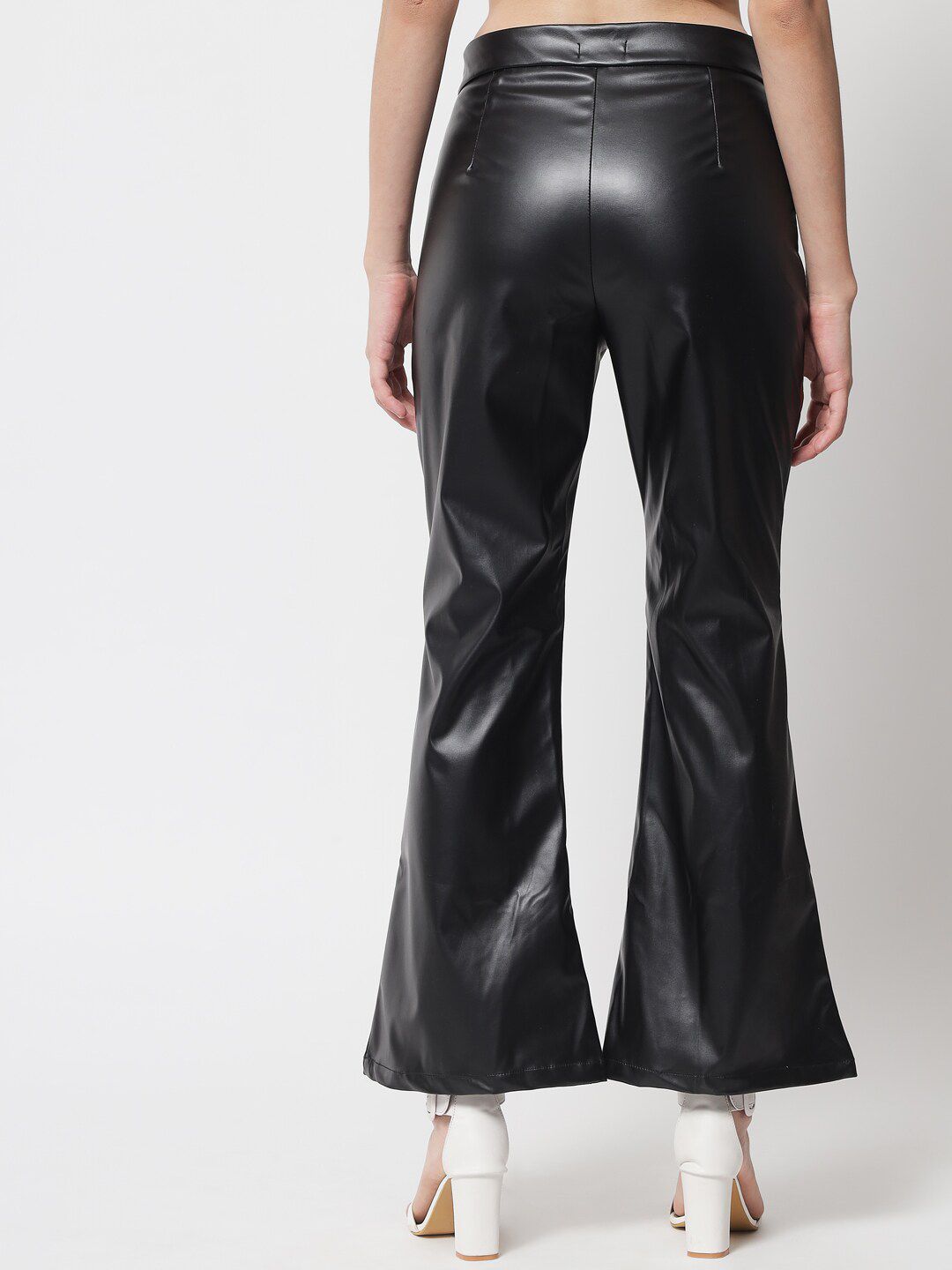 Kotty Women Black Relaxed Flared Trousers