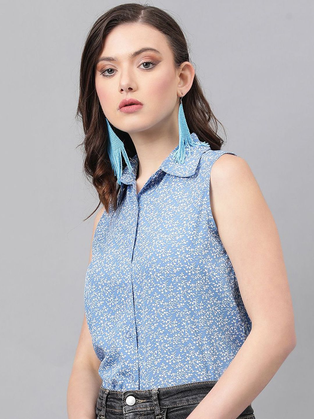 Kotty Blue Floral Printed Casual Shirt