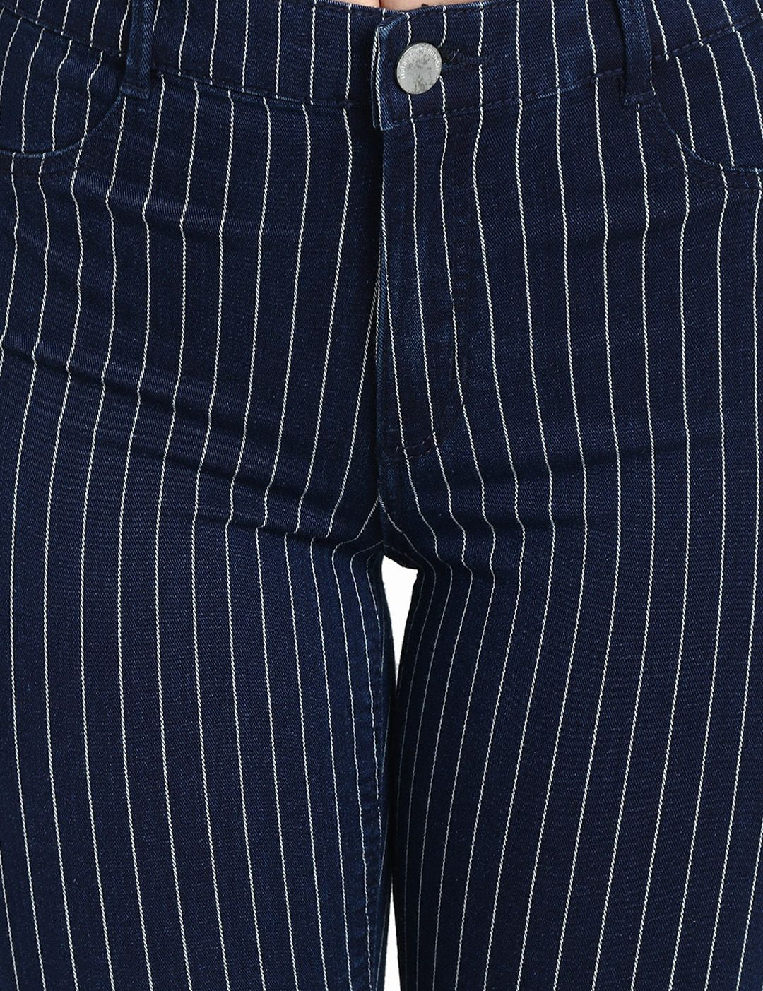 Kotty Women Blue & White Skinny Fit High-Rise Slash Knee Jeans